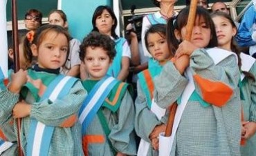 EL JARDÍN Nº 903 ELIGIÓ EL COLOR DEL NUEVO GUARDAPOLVO