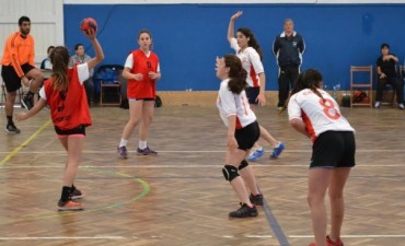 JUEGOS BONAERENSES 2016 - EQUIPOS DE HANDBOL DEBUTARON EN MAR DEL PLATA