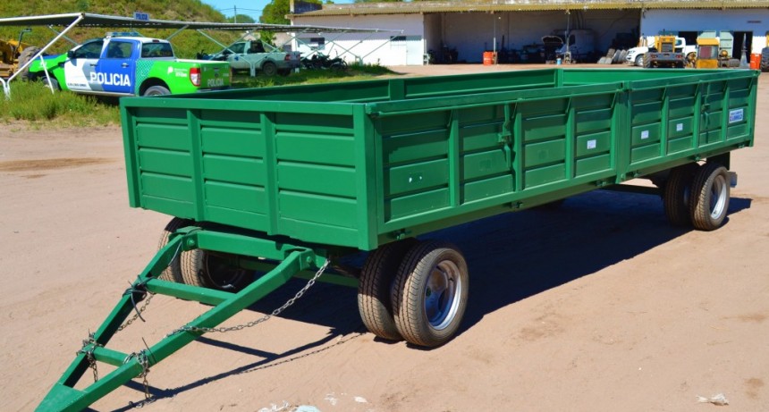 EL MUNICIPIO ADQUIRIÓ UN NUEVO CARRO PLAYO RECOLECTOR