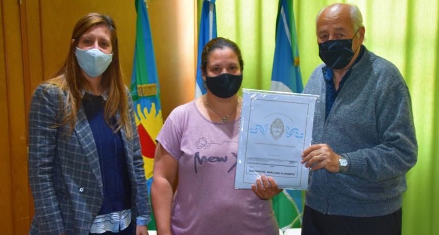 CONTINÚAN LAS ENTREGAS DE ESCRITURAS