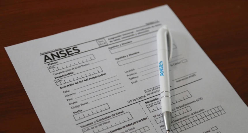 TODOS LOS AÑOS SE DEBE PRESENTAR COMPLETA LA LIBRETA AUH EN ANSES