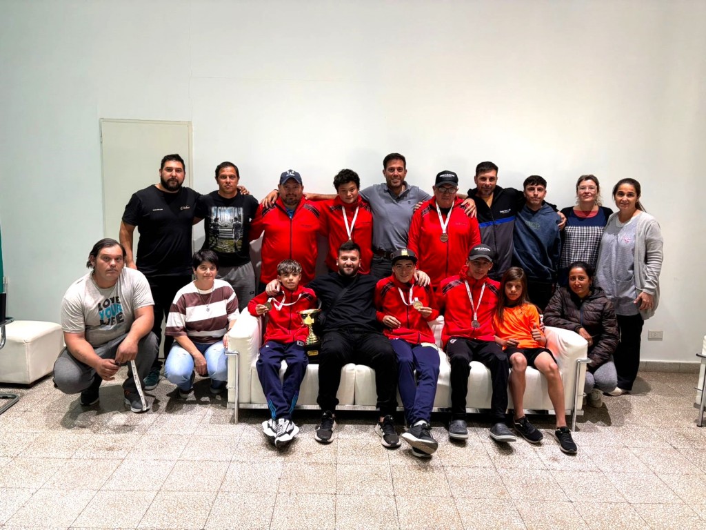 JUEGOS BONAERENSES: EL INTENDENTE RECIBIÓ A LOS GANADORES DE MEDALLA