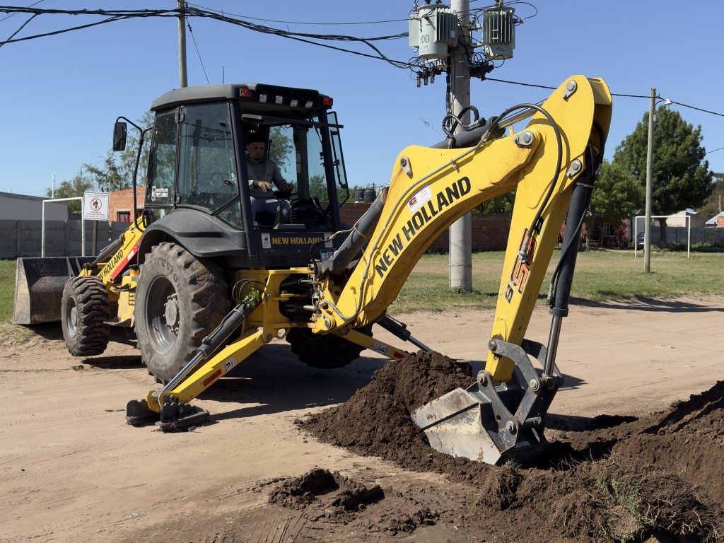 CONTINÚAN LAS EXTENSIONES DE RED DE GAS