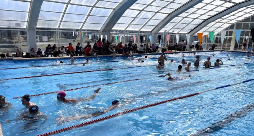 ENCUENTRO PARTICIPATIVO Y RECREATIVO DE NATACIÓN