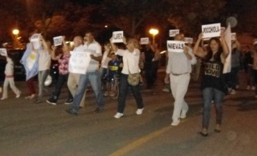 HUBO UNA MARCHA POR EMPLEADOS CESANTEADOS
