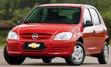 SANDRA BIGLIANI GANO EL AUTO EN LA RIFA DEL JARDIN