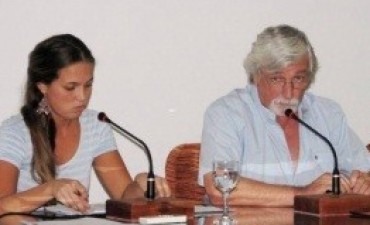 ULTIMA SESION ORDINARIA DEL CONCEJO CON MAYORIA DEL OFICIALISMO. EL PRESUPUESTO SE APROBARÍA POR UNANIMIDAD.