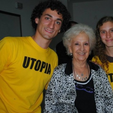 “QUEREMOS REVITALIZAR LA POLÍTICA”