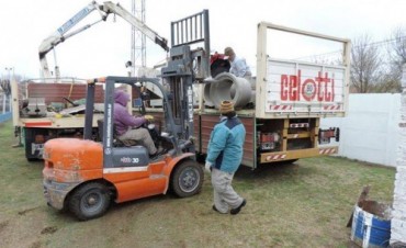 LLEGÓ LA SEGUNDA TRIBUNA DE UNIÓN DEPORTIVA