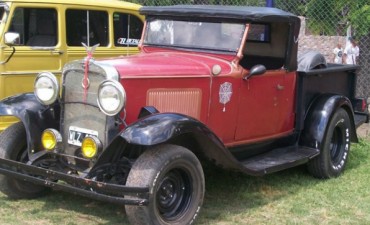 El domingo - 1º ENCUENTRO DE AUTOS CLÁSICOS Y ESPECIALES