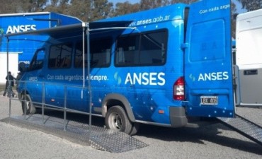 LLEGA A TRES LOMAS EL PRIMER OPERATIVO MOVIL DE ANSES