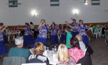 EXITOSA PEÑA FOLCLÓRICA DEL JARDÍN 903