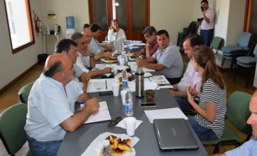 DREESSEN PARTICIPO DEL 3º ENCUENTRO DE INTENDENTES DE LA ZONA