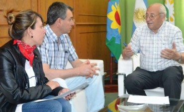 ROBERTO ALVAREZ ENTREGO UN SUBSIDIO A ATLETICO ARGENTINO