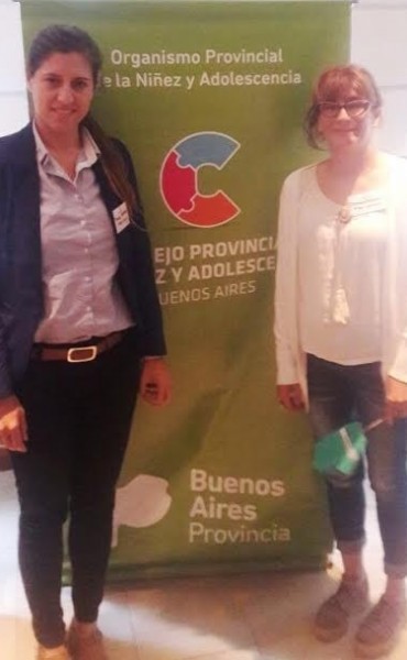 FUNCIONARIAS MUNICIPALES EN CONGRESO PROVINCIAL DE NIÑEZ Y ADOLESCENCIA