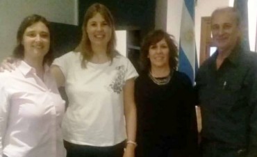 GRACIELA CAVALLERO Y ANDREA MIRÓ REPRESENTARON AL MUNICIPIO TRESLOMENSE