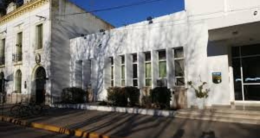 EVITEMOS LA CIRCULACIÓN EN EL PALACIO MUNICIPAL