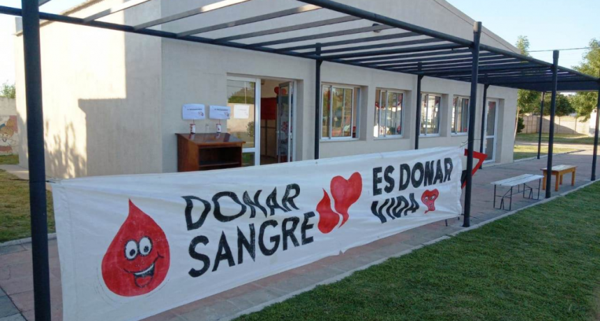 EXITOSA COLECTA DE SANGRE EN TRES LOMAS