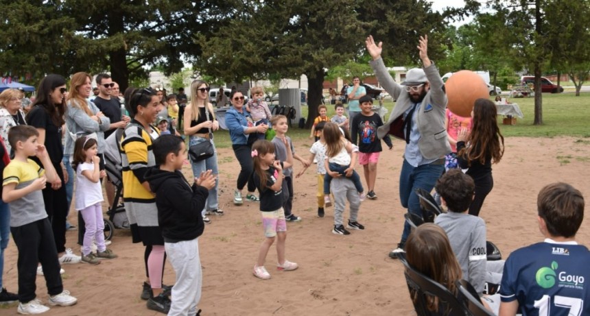 LA FERIA DEL LIBRO Y LA CULTURA CERRÓ SUS ACTIVIDADES CON NARRACIONES, TALLERES Y MÚSICA