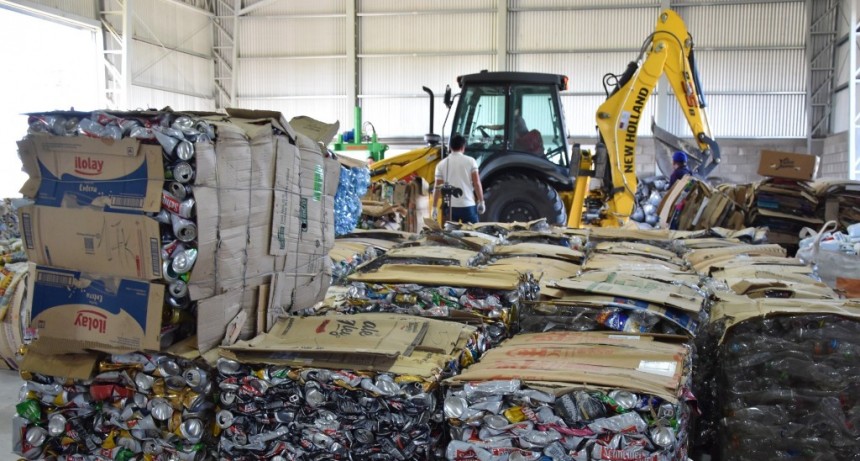 TRES LOMAS COMENZÓ CON LA VENTA DE MATERIAL RECICLADO