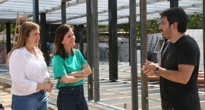 RAVERTA Y MENÉNDEZ RECORRIERON LA OBRA DE LA NUEVA OFICINA QUE ANSES ABRIRÁ EN MERLO