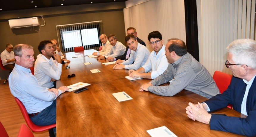 INTENDENTES BONAERENSES EN EL MINISTERIO DE ECONOMÍA PROVINCIAL