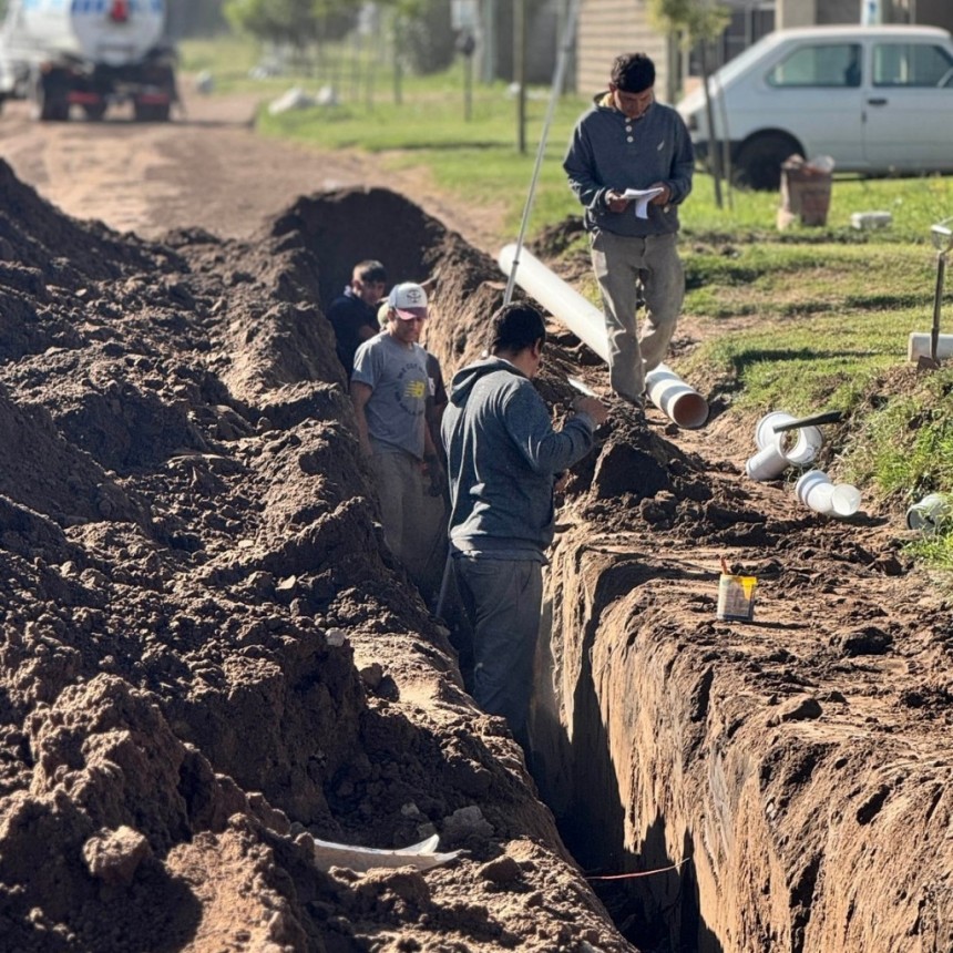 AMPLIACIÓN DE LA RED DE CLOACAS EN EL BARRIO YANI