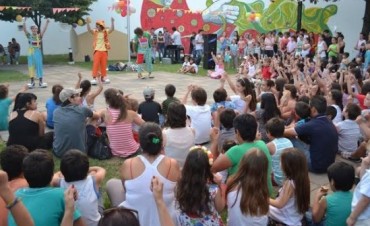 TARDE DE ENTRETENIMIENTO PARA LOS CHICOS