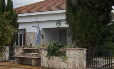 POLEMICA POR LA ELECCION DE AUTORIDADES EN EL CONSEJO ESCOLAR. EL RADICALISMO NO ACEPTA LA PRESIDENCIA DE GILDA RODRIGUEZ.