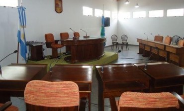 Esta noche - EL CONCEJO DELIBERANTE TRATA EL PRESUPUESTO Y EL PASE A PLANTA PERMANENTE DE 89 EMPLEADOS