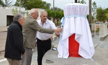 EN LA ESQUINA DEL 'BUZÓN' - SE FESTEJÓ EL ANIVERSARIO DE LA AUTONOMÍA