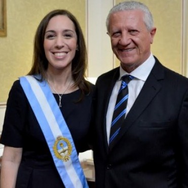 MARÍA EUGENIA VIDAL JURÓ COMO GOBERNADORA DE LA PROVINCIA DE BUENOS AIRES ANTE LA ASAMBLEA LEGISLATIVA