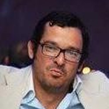 FERNANDO CAVALLERO: “ES UNA COSTUMBRE DE ESTE GOBIERNO ABRIR LA PILETA CUANDO VAN TERMINANDO LAS CLASES”