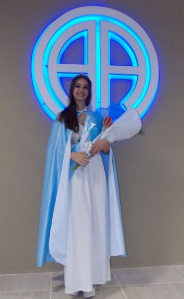 PILAR PEÑALVA FUE ELEGIDA REINA DE ATLETICO ARGENTINO