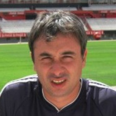 GERARDO VALLE: “DESDE MAÑANA SE PUEDE DISFRUTAR DEL NATATORIO EN INGENIERO THOMPSON”