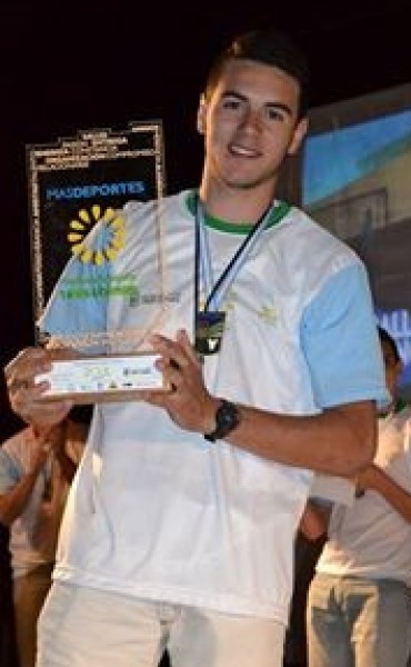 FACUNDO BUSTOS ES EL DEPORTISTA DEL AÑO 2015