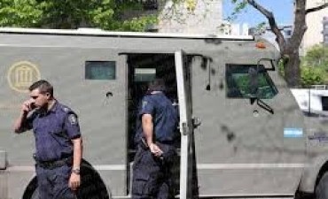 EL CONCEJO APROBO ORDENANZA PARA REGULAR ESTACIONAMIENTO DE CAMIONES DE CAUDALES FRENTE A ENTIDADES BANCARIAS