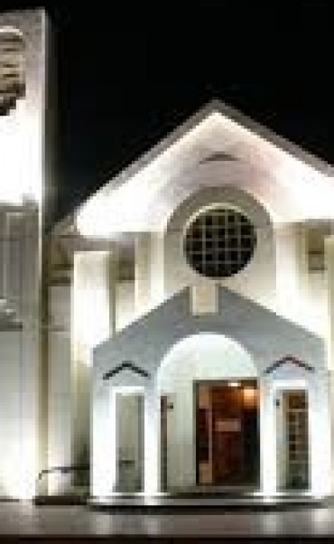 LEONOR MANZANO GANO EL PRIMER PREMIO DE LA RIFA DE LA PARROQUIA