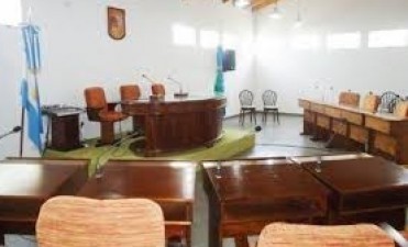 CONCEJO DELIBERANTE: DOS REUNIONES. CONCEJALES Y MAYORES CONTRIBUYENTES