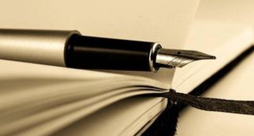 ENTREGA DE PREMIOS CERTAMEN LITERARIO