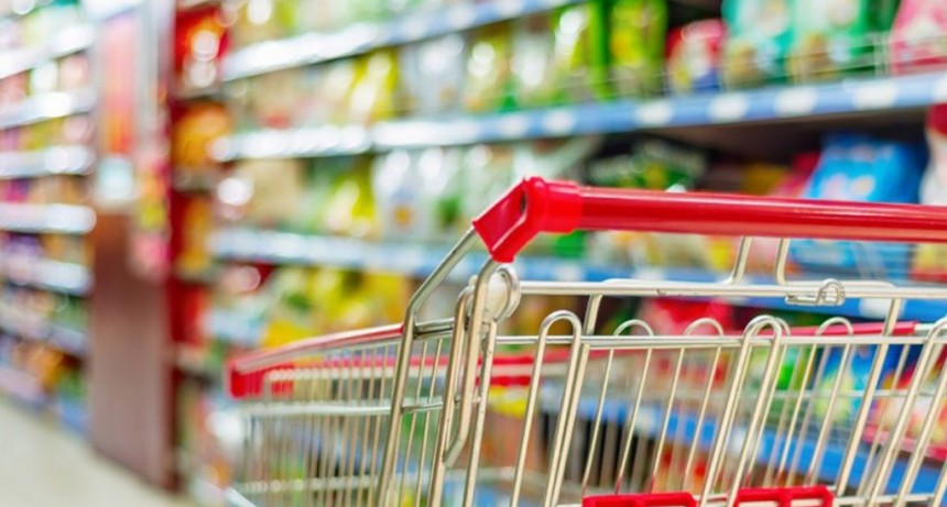 COMERCIOS Y CIRCULACIÓN DE PERSONAS VUELVEN A LA NORMALIDAD