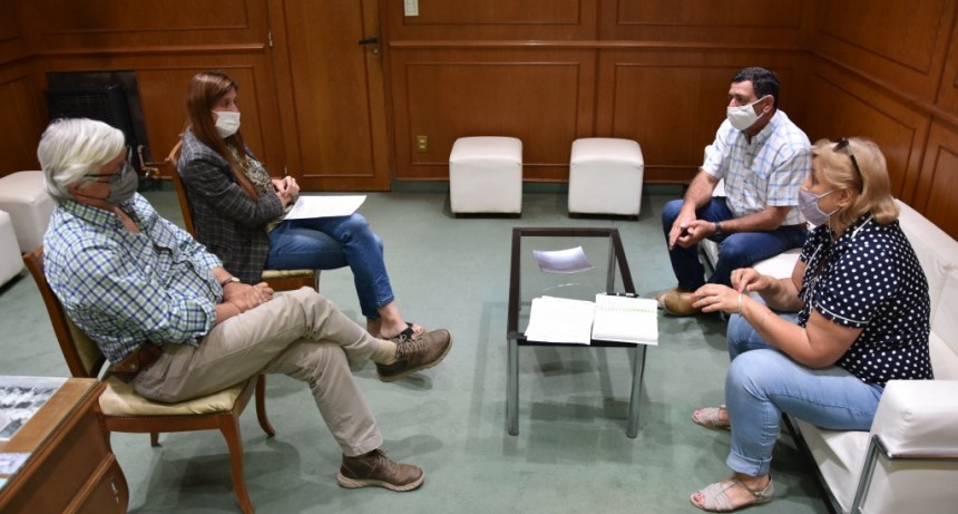 REUNIÓN CON REPRESENTANTES DEL CLUB PEDRO MARÍA MORENO