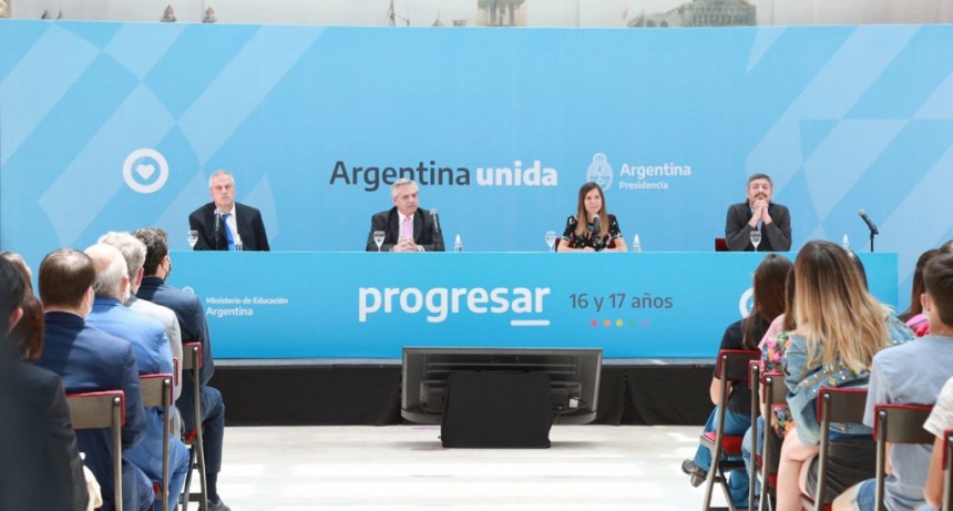 EL PRESIDENTE ANUNCIÓ LA AMPLIACIÓN DE LAS BECAS PROGRESAR PARA ADOLESCENTES DE 16 Y 17 AÑOS