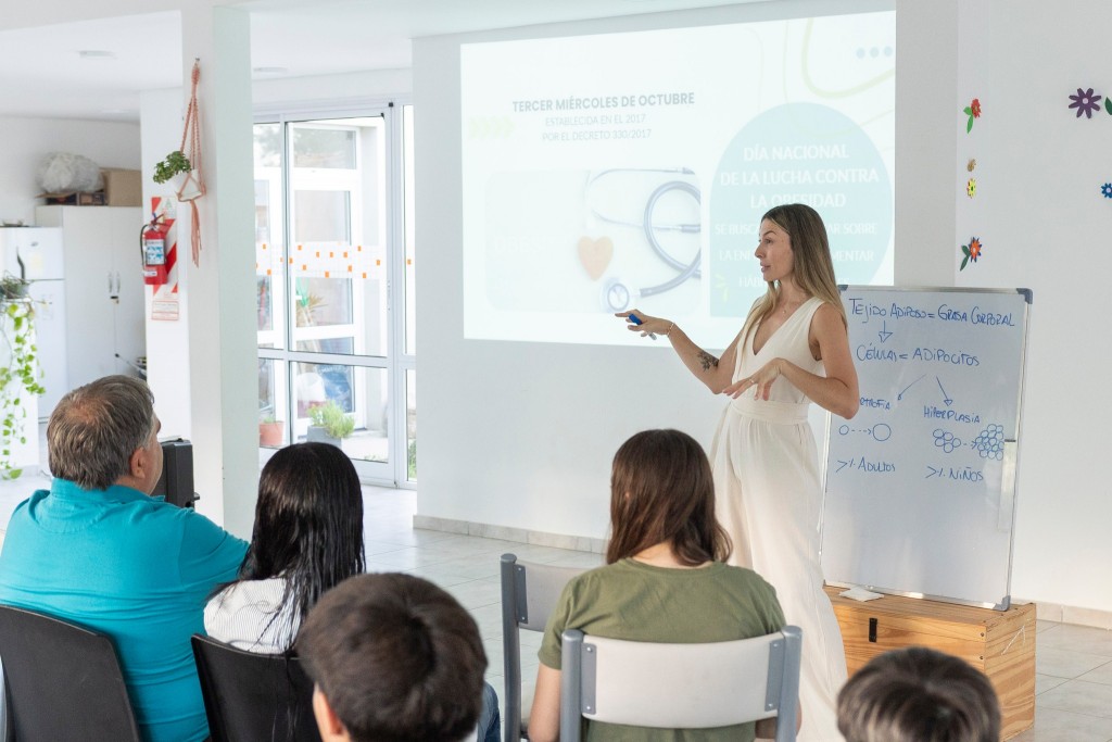 CHARLA ABIERTA SOBRE OBESIDAD