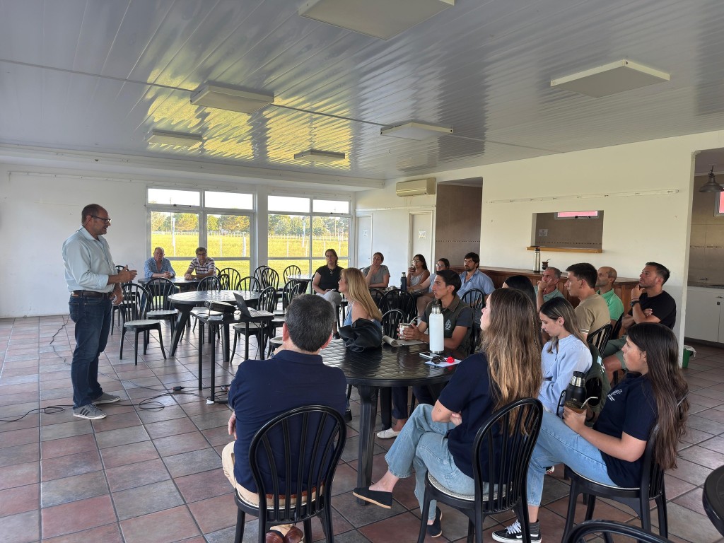 CHARLA SOBRE VALOR AGREGADO