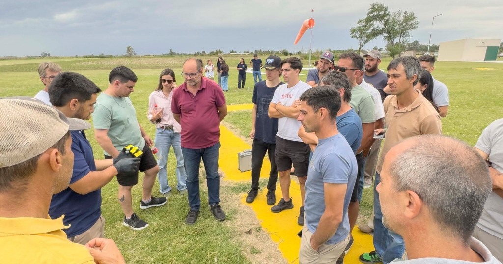 CAPACITACIÓN EN DRONES PARA USO AGROPECUARIO