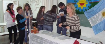 EL CEPT ENTREGO CERTIFICADOS DE VARIOS CURSOS BRINDADOS A LA COMUNIDAD RURAL