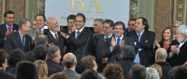 CATTANEO PRESENTE EN LA ASUNCION DE TELERMAN