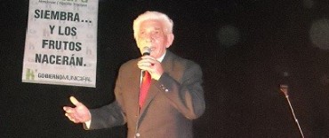 ARTISTAS LOCALES ACTUARON EN HENDERSON