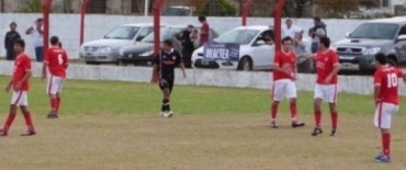 CRISIS EN CECIL A. ROBERTS: RENUNCIO EL TECNICO Y LOS JUGADORES ANUNCIARON QUE NO SE PRESENTARAN A JUGAR